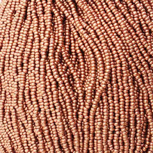 Load image into Gallery viewer, CB7582s  seed bead 8/0  metallic light copper
